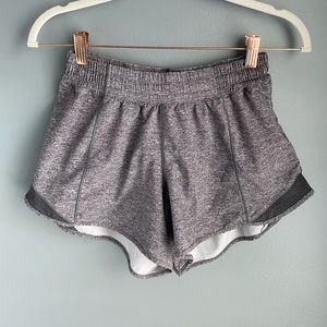 Lululemon Hotty Hot High Rise Shorts 2.5”